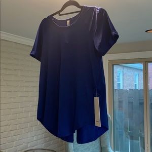Lululemon Open Up Tie Back tee